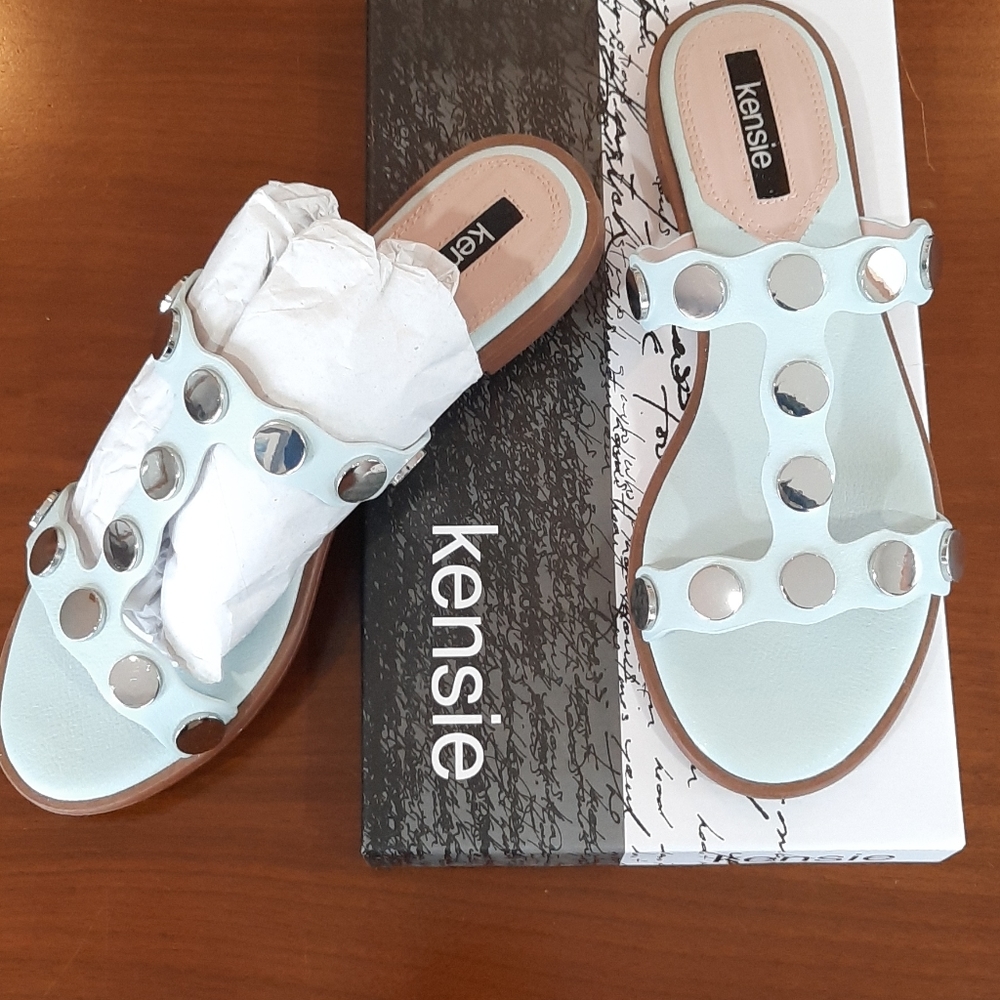 Kensie Studded Sandal US7 BNWT